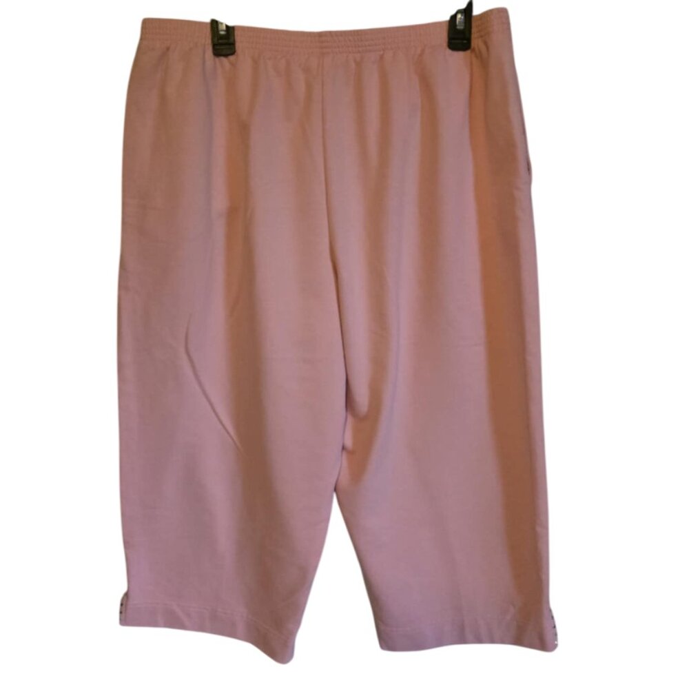 EUC Alfred Dunner Sweatpant Material Capris